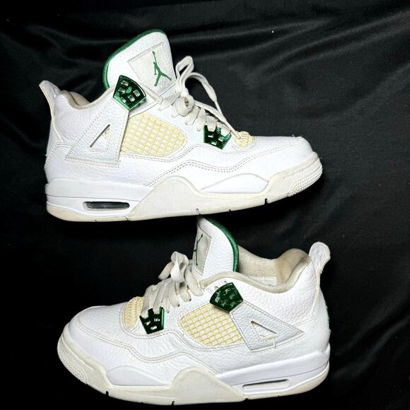 Size 5.5 - Nike Air Jordan 4 Retro GS Green Metallic Men's Shoes - Picture 3 of 8